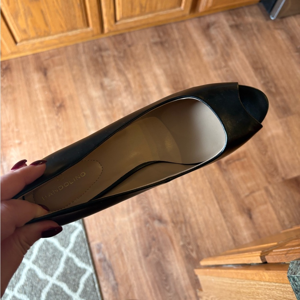 Bandolino Black Leather Peep-Toe Heel